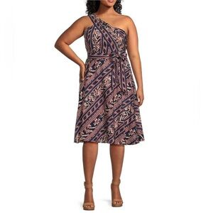 Lauren Ralph Lauren
Plus Size Sleeveless One Shoulder Geo-Striped
Tie Waist D